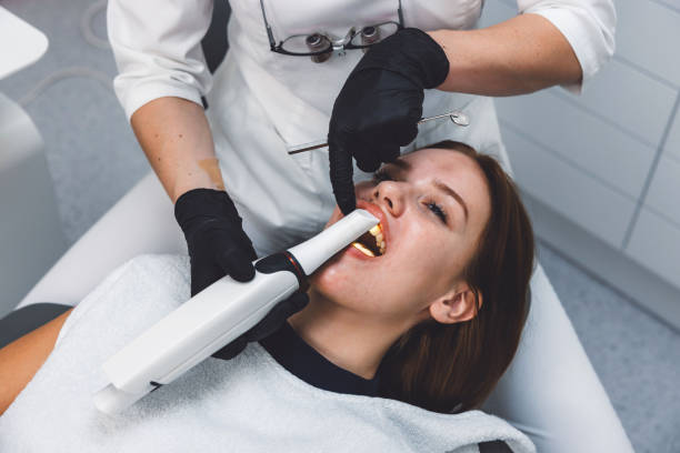 Best Emergency Dentist for Knocked-Out Tooth in St Louis, MI